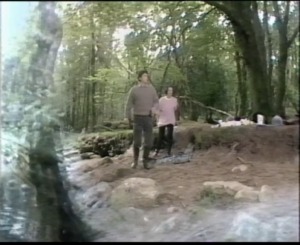 The two do not know what is happening