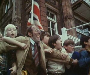 The children and Mr Potter pursue