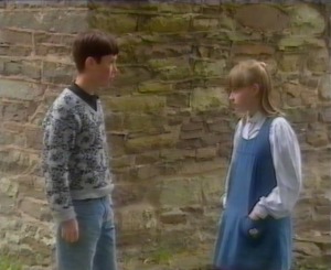 Gwyn meets up with Nia