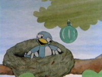 Mrs Magpie has a ball ball for her nest