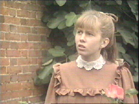 Tom and Hatty thik there is a birds nest behind the garden ornament