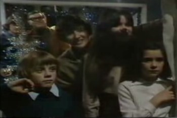 Lucy looks to see if Alice is  outside